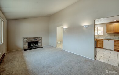 215 S Iowa Ave, East Wenatchee, WA 98802 - photo 6