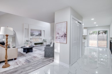 2909 Vimy Ridge Dr, Joliet, IL 60435 - photo 2