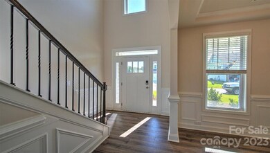 98 Thornberry Rd, Hendersonville, NC 28792 - photo 2