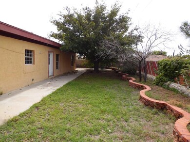 16009 Keno Dr, Horizon City, TX 79928 - photo 2