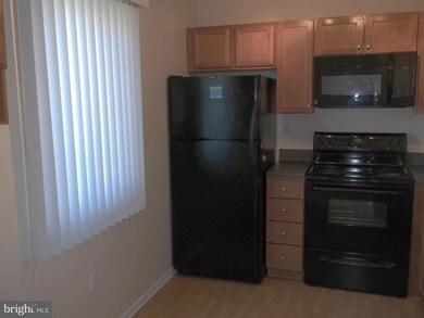 19930 Stoney Point Way, Germantown, MD 20876 - photo 5