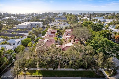 Steps to pristine Gulf beaches and the iconic 5th Avenue South