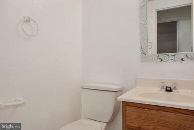 1037 Lake Shore Dr, Bowie, MD 20721 - photo 7