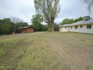 023-158047-back-yard-2