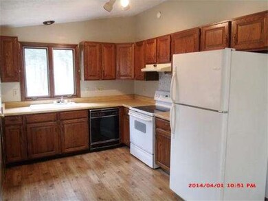 48 State Rd, South Deerfield, MA 01373 - photo 2