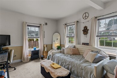 17 Pine St, Wakefield, RI 02879 - photo 5