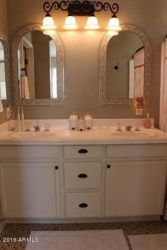 mahoganymasterbath