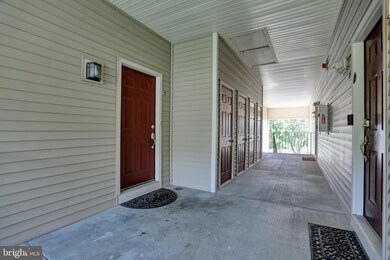 2205 Falls Gable Ln unit C, Baltimore, MD 21209 - photo 2