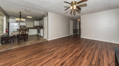 Living Room 4