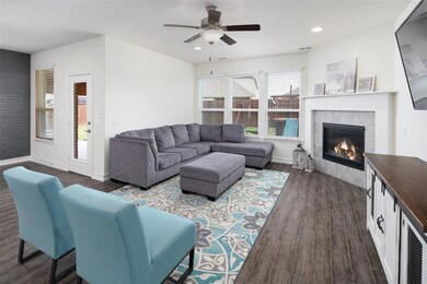 1209 Glacier Ct, Celina, TX 75009 - photo 4