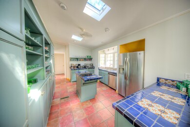 (6) 1314 Whalton St - 18