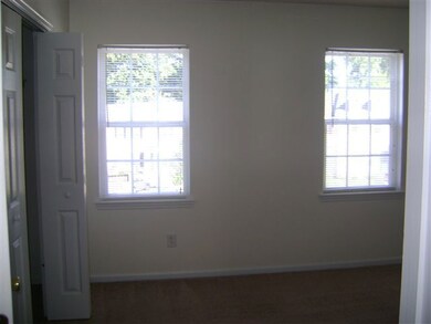 333 Bracken Place, Jacksonville, NC 28540 - photo 6