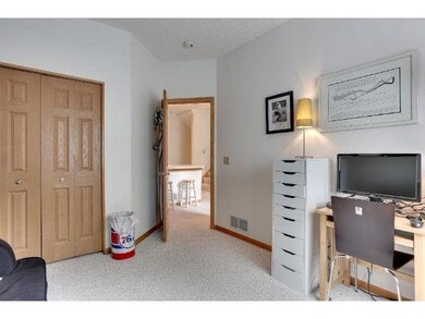 1025 107th Ln NW unit 102, Coon Rapids, MN 55433 - photo 5