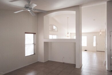 Family Room & Living Room Entry