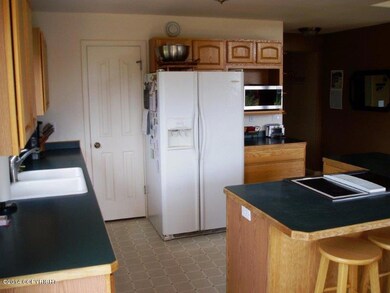 4 Kitchen