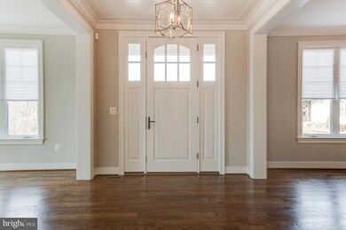 5695 Tunwell Ct, Burke, VA 22015 - photo 7