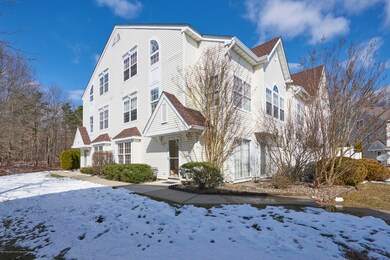 40 Phoenix Ct, Tinton Falls, NJ 07712 - photo 2