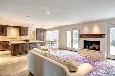 302 Vanderpool Ln, Houston, TX 77024 - photo 6