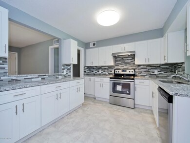 313 Tidewater Cir W, Jacksonville, FL 32211 - photo 7