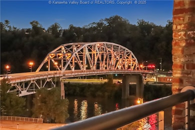 Beautiful views of the Capitol, Kanawha River, Sou