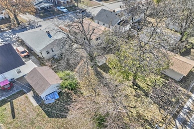 1270 E Riverside Ave, Decatur, IL 62521 - photo 5