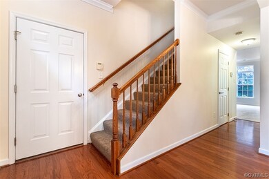 Direct entrance from garage