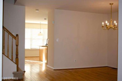 2514 Woodrow Wilson Dr, Herndon, VA 20171 - photo 2