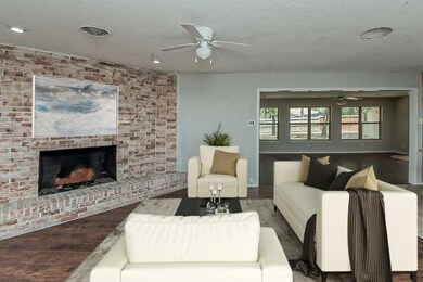 1013 Wade Dr, Bedford, TX 76022 - photo 2