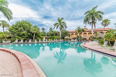 525 Newport Dr unit 2, Naples, FL 34114 - photo 5