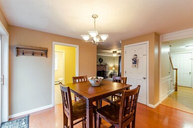 25 Maple Ave, Newton, NH 03858 - photo 6