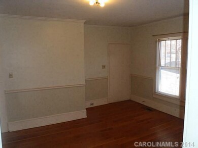 1124 Davie Ave, Statesville, NC 28677 - photo 4