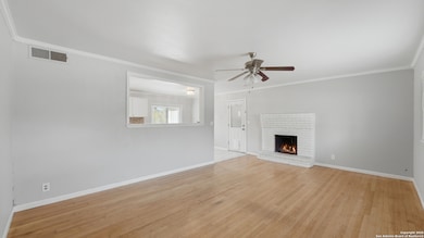 1032 S Mesquite Ave, New Braunfels, TX 78130 - photo 3