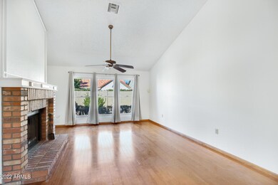 1238 E Campbell Ave-5