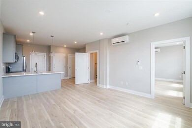 5230 Walnut St unit 5R, Philadelphia, PA 19139 - photo 6