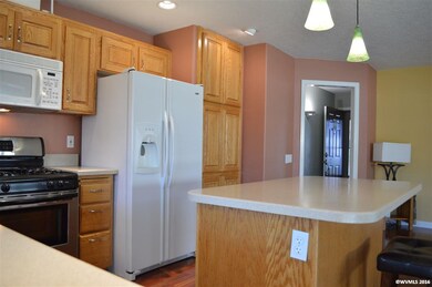 7672 St Charles St NE, Keizer, OR 97303 - photo 6