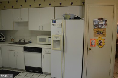 unlisted-address, Baltimore, MD 21209 - photo 3