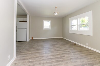 1621 Dewey St, Anderson, IN 46016 - photo 6