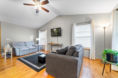 626 A Ave NW, Cedar Rapids, IA 52405 - photo 4