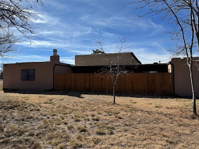 341 Cheryl Ct, White Rock, NM 87547 - photo 3