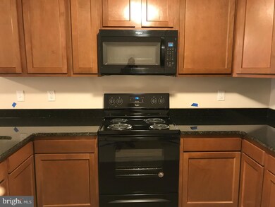 1833 Central Place NE unit A, Washington, DC 20002 - photo 4