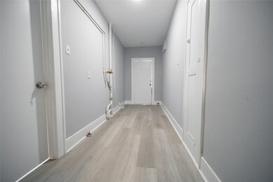 1818 Calumet St unit 1, Houston, TX 77004 - photo 4