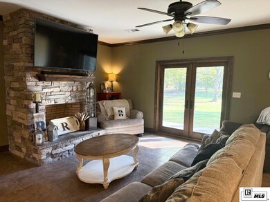 8920 Deblieux Rd, Bastrop, LA 71220 - photo 3