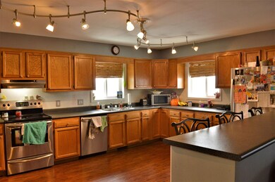 6643 S Warren Rd, Warren, IN 46792 - photo 5