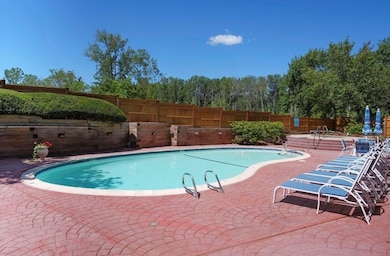 100 Rosemary Way unit 129, Needham, MA 02494 - photo 5