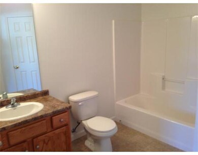 119 Wareham Rd unit 206, Marion, MA 02738 - photo 5