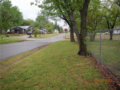 Corner lot