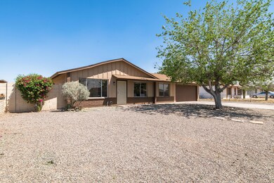 1602 W Grovers-3