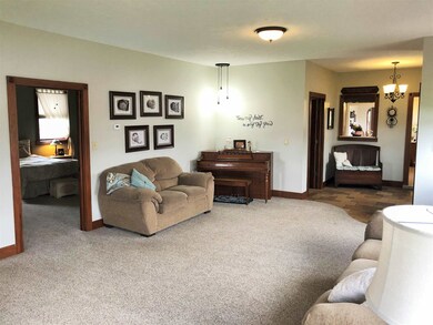 7669 S 400 W, Jonesboro, IN 46938 - photo 7