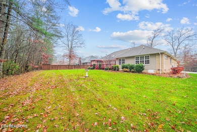 214 Woodhaven Dr, Crossville, TN 38571 - photo 7