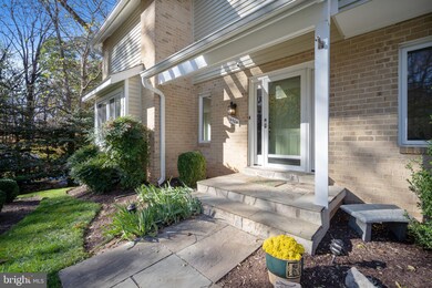 14504 Antigone Dr, North Potomac, MD 20878 - photo 4